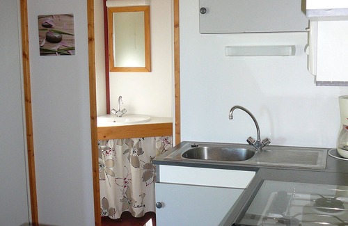 Lussan RV Rental | Chalets des Mousquetaires