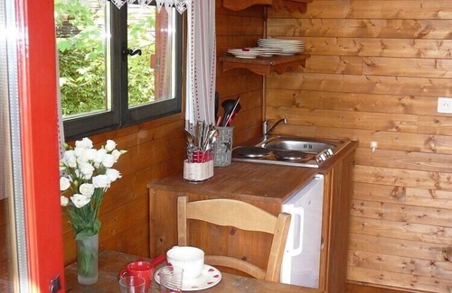 Lussan RV Rental | Chalets des Mousquetaires