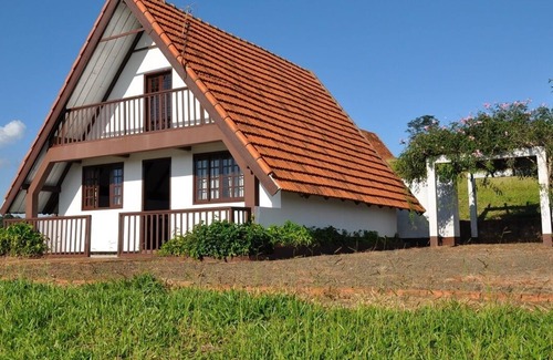 Pardinho Cottage | Chalets style Swiss in the highest point of the Cuesta
