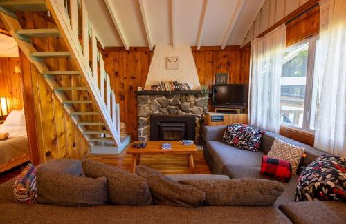Val David Ski Chalet | Chalets Village Suisse de Val-David