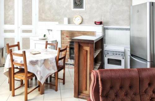 Lignieres-de-Touraine House | Chaleureuse Maison de Campagne avec Terrasse et Cheminée