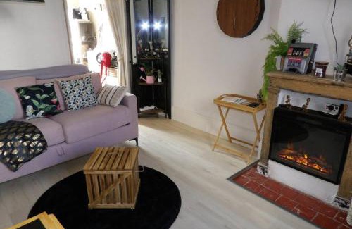 Moulins Apartment | Chaleureux studio en rez de chaussée