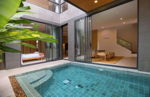 Chalong Villa | Chalong Bay View 3BR Pool Villa Long One B10