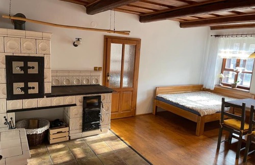Svojanov House | Chaloupka pod hradem