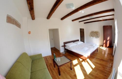 Pavlice House | Chalupa Na Mlatě
