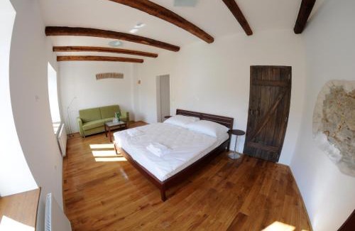Pavlice House | Chalupa Na Mlatě