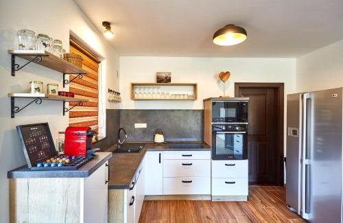 Abertamy Ski Chalet | Chalupa pod Plešivcem