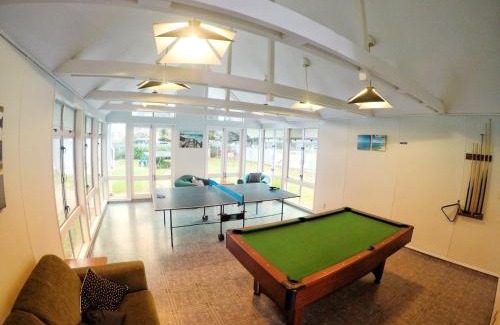 Manly House | Chamberlain House - 3 bedroom house by Manly beach