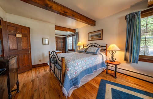 Pinedale Bed & Breakfast | Chambers House B&B