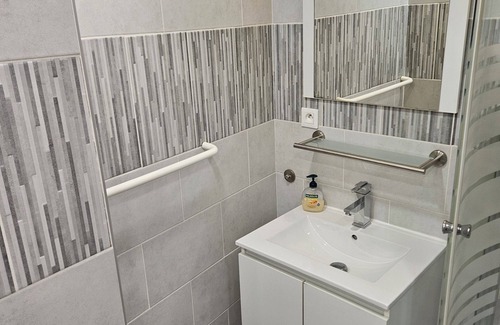 Lezignan-Corbieres House | Chambre 2 lit simple avec balcon