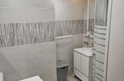 Lezignan-Corbieres House | Chambre 2 lit simple avec balcon