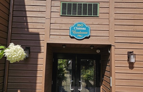Saint-Sauveur House | Chambre 2 Lits/Room 2 beds