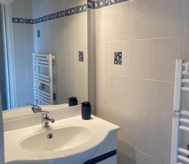 Arradon Apartment | Chambre au calme à Arradon