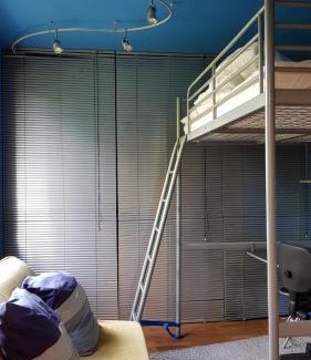 La Copechagniere House | Chambre, avec accès à la cuisine, et au jardin calme