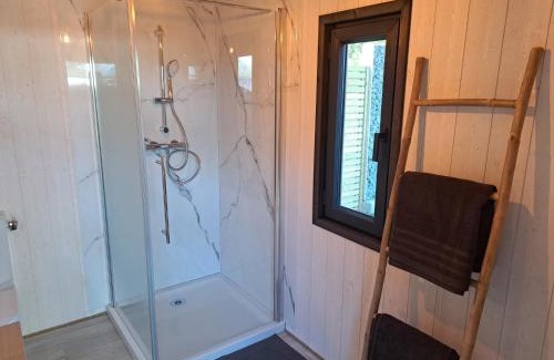 Cheille Other | Chambre bulle avec spa au cœur du val de Loire