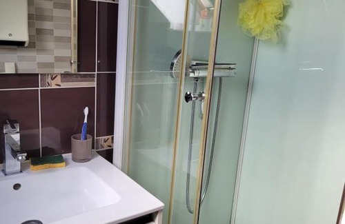 Aubigny-sur-Nere House | Chambre chez l'habitant