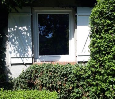 Saint-Remy-en-Rollat Bed & Breakfast | chambre d'hôte