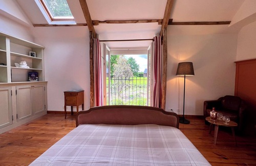Le Mene Bed & Breakfast | Chambre D'hôte "La Roche Au Cerfs", La Haye D'armor
