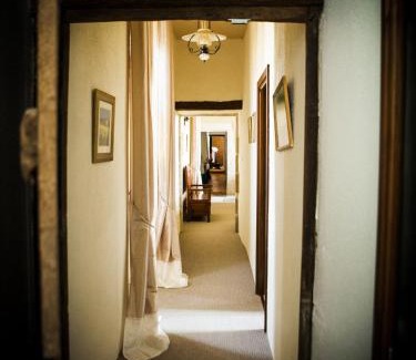 Monsireigne Bed & Breakfast | Chambre d'hôte Manoir de La Baudonnière