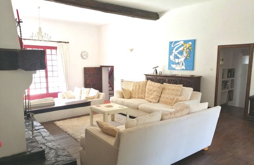 Arles-sur-Tech Bed & Breakfast | Chambre D'hôtes au Bord de la Rivière Avec vue sur la Montagne
