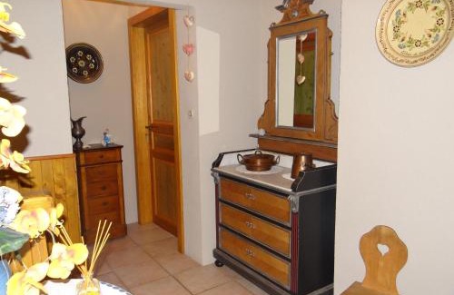 Nothalten Bed & Breakfast | Chambre d'hôtes du Zellberg