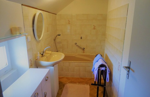 Bourgvallees Bed & Breakfast | Chambre d'hôtes La Roncellière
