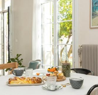 Claira Bed & Breakfast | Chambre d'hôtes Villa Calys