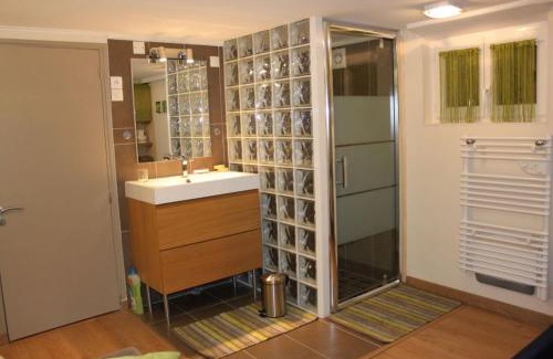 Fresnes Bed & Breakfast | Chambre d'hotes Antony