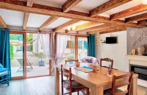Mouleydier Bed & Breakfast | Chambre D'hotes Les Tuilières