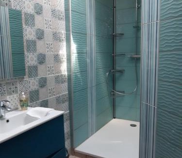 Bernadets-Debat Bed & Breakfast | CHAMBRE DOUBLE AVEC PISCINE ET JACUZZI