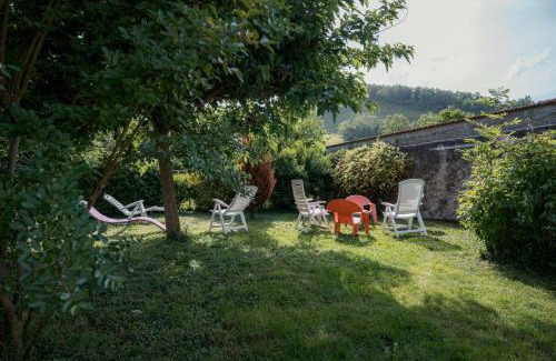 Brie-et-Angonnes Bed & Breakfast | Chambre Folle Avoine