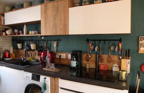 Deville-les-Rouen Bed & Breakfast | Chambre