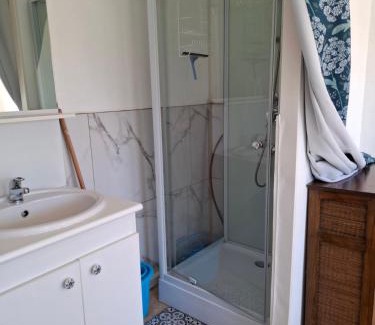Lesparre-Medoc House | Chambre