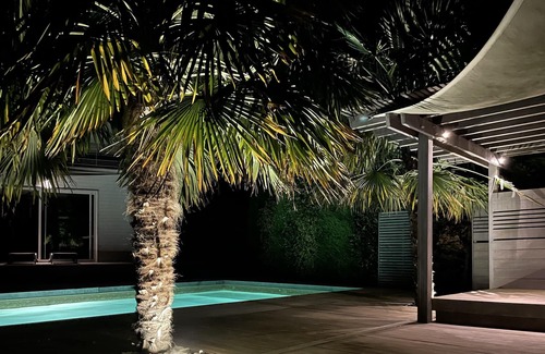 Montbonnot-Saint-Martin Bed & Breakfast | Chambre 2 Personnes Dans Maison Avec Piscine