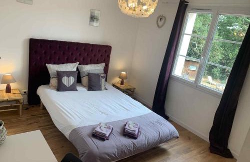 Corcoue-sur-Logne Bed & Breakfast | Chambre d'hôtes Sous Les Grands Chênes LOVE