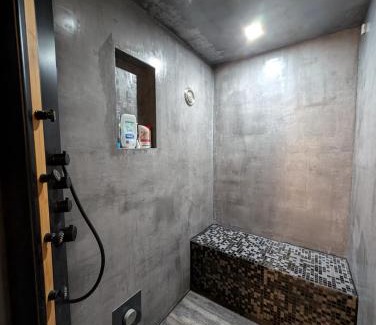 La Garde Bed & Breakfast | Chambre indépendante avec hammam