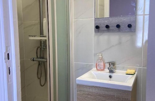 Prayssac Bed & Breakfast | Chambre n°7 (1-2pers) + Balcon