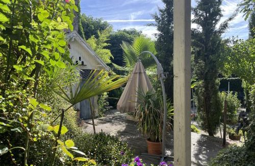 Issigeac House | Chambre paisible dans une ancienne bâtisse rénovée