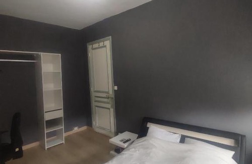 Lille Sud House | Chambre privé dans une maison avec terrasse et jardin salles de bain partagées