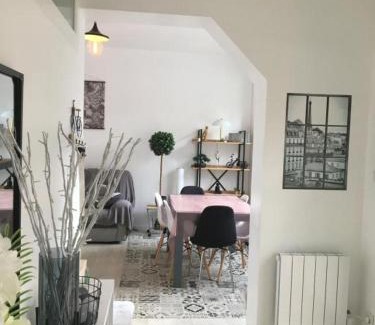 Tarbes House | Chambre privée face à la gare