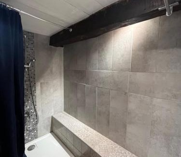 Langres Apartment | Chambre privée