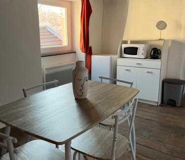 Langres Apartment | Chambre privée