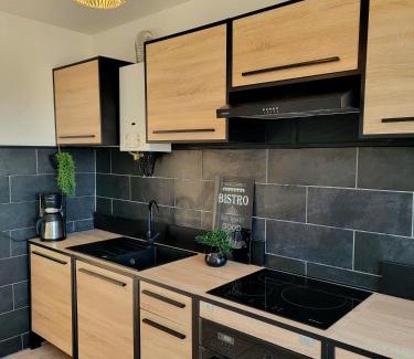Tarbes House | Chambre tout confort