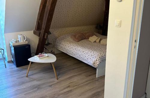 Fontguenand Bed & Breakfast | Chambres avec table d'hôtes en Berry, proche Zoo de Beauval, parking - FR-1-591-706
