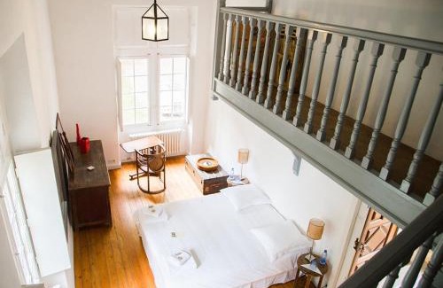 Saint-Laurent-des-Arbres House | Chambres d'Hôtes Château Beaupré