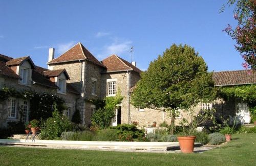 Vouneuil-sur-Vienne Bed & Breakfast | Chambres d'Hôtes La Pocterie