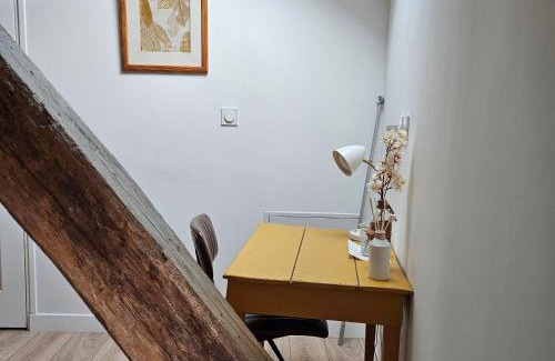 Messas Bed & Breakfast | Chambres d'hôtes avec piscine, cuisine et jardin à Messas - FR-1-590-488