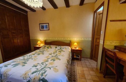 Saulnay Bed & Breakfast | Chambres d'hôtes avec salle de jeux en Berry - FR-1-591-694