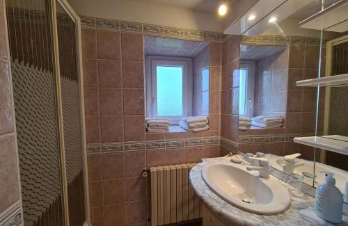 Saulnay Bed & Breakfast | Chambres d'hôtes avec salle de jeux en Berry - FR-1-591-694