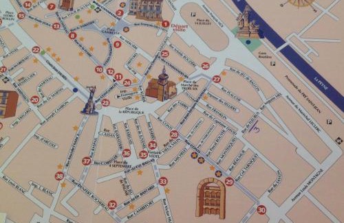Pezenas Bed & Breakfast | Chambres d'Hôtes de Fleurus